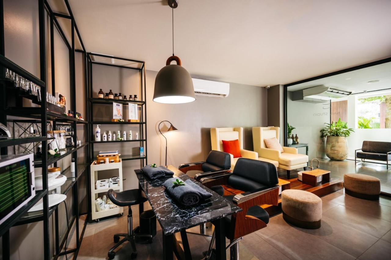 Explorar Koh Samui - Adults Only Resort And Spa Mae Nam Exterior photo The interior of a nail salon in Mexico City