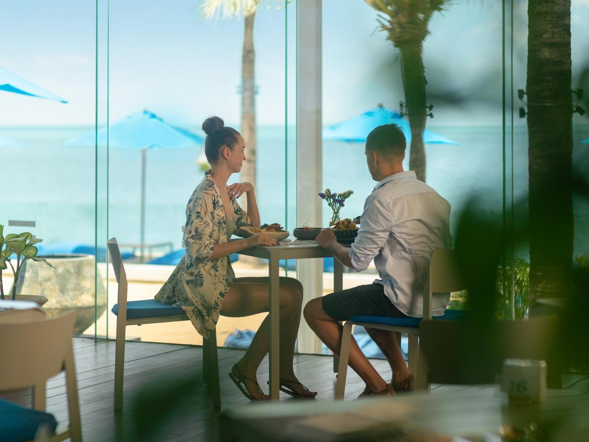 Explorar Koh Samui - Adults Only Resort And Spa Mae Nam Exterior photo The Beach Club